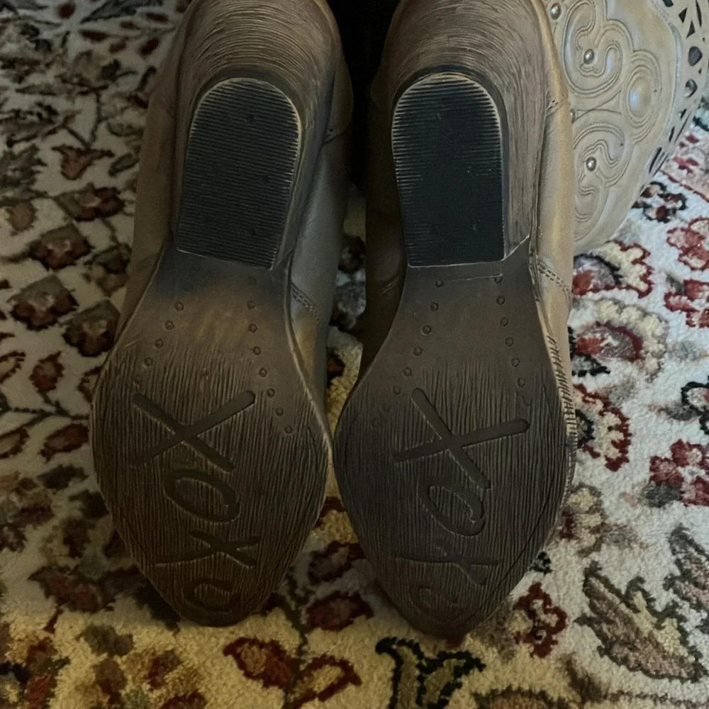 XOXO Womens Tan/Brown Western Cowgirl Boots. Faux Leather- Size 8. Preowned - Picture 6 of 10
